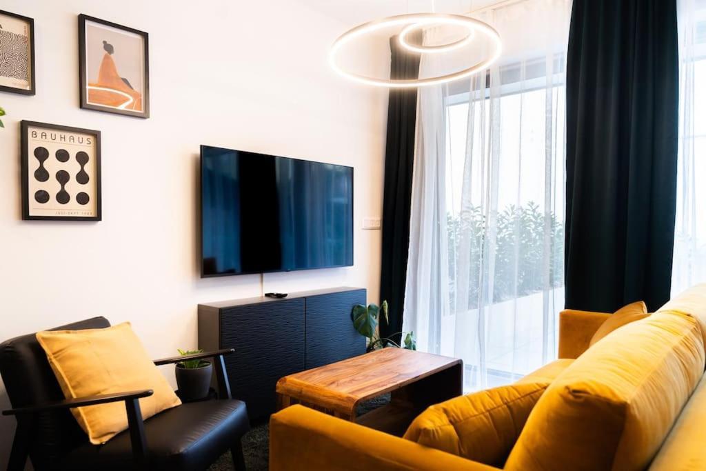 Gold Garden Terrace Apartment Бърно Екстериор снимка