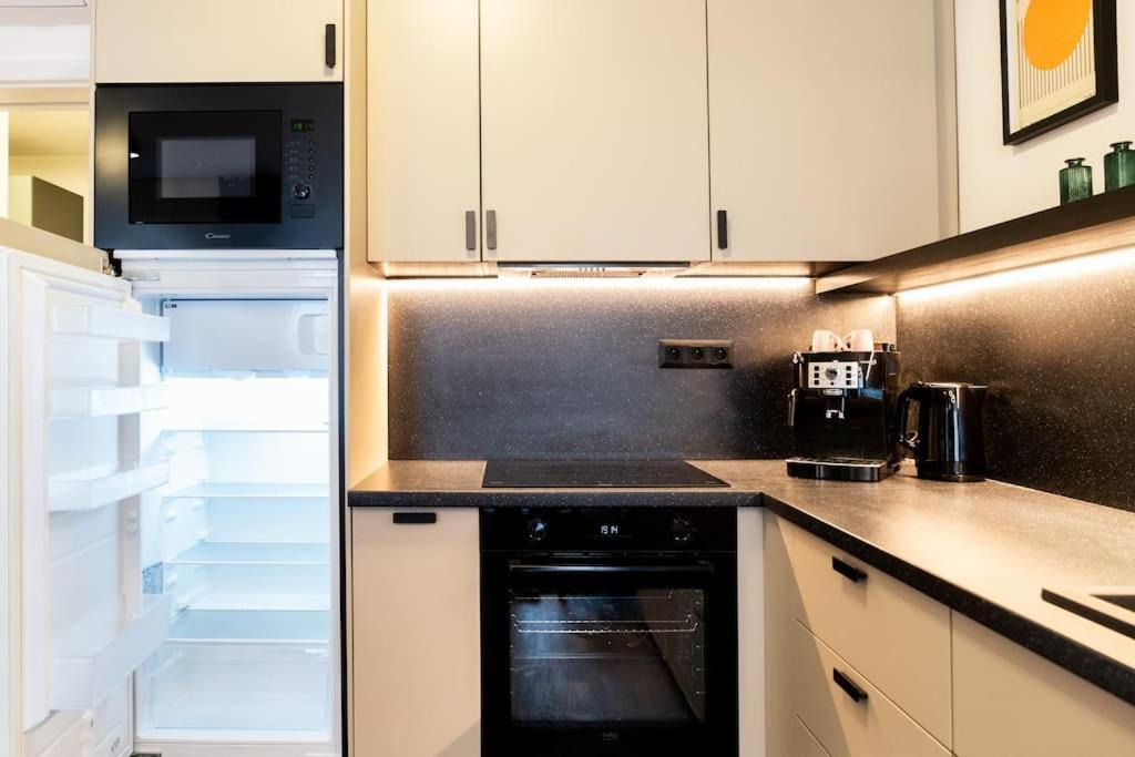 Gold Garden Terrace Apartment Бърно Екстериор снимка